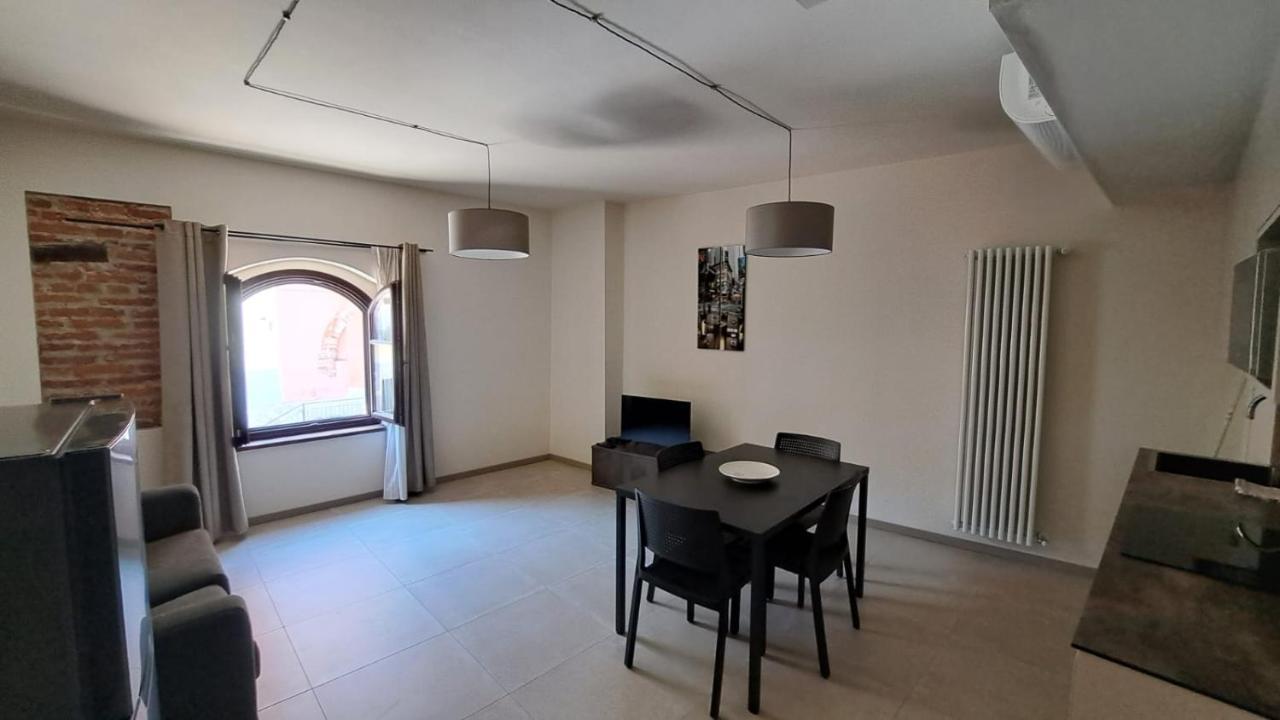Apartamento Domus Acaja Pinerolo Exterior foto